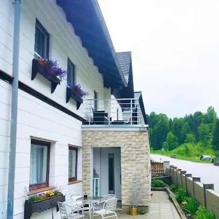 Vila Fortuna Romantik Séjour chez l'habitant Lackenhof
